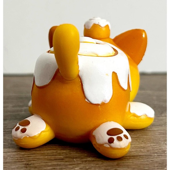 Aphmau mystery MeeMeows Surprise Figure litter 2 -Cinnamon Roll Cat - Picture 4 of 8